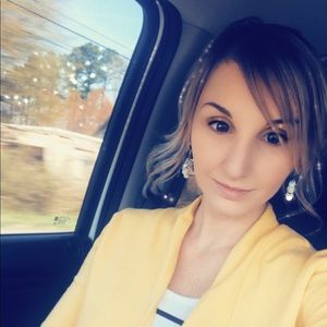 Meet your Posher, Megan